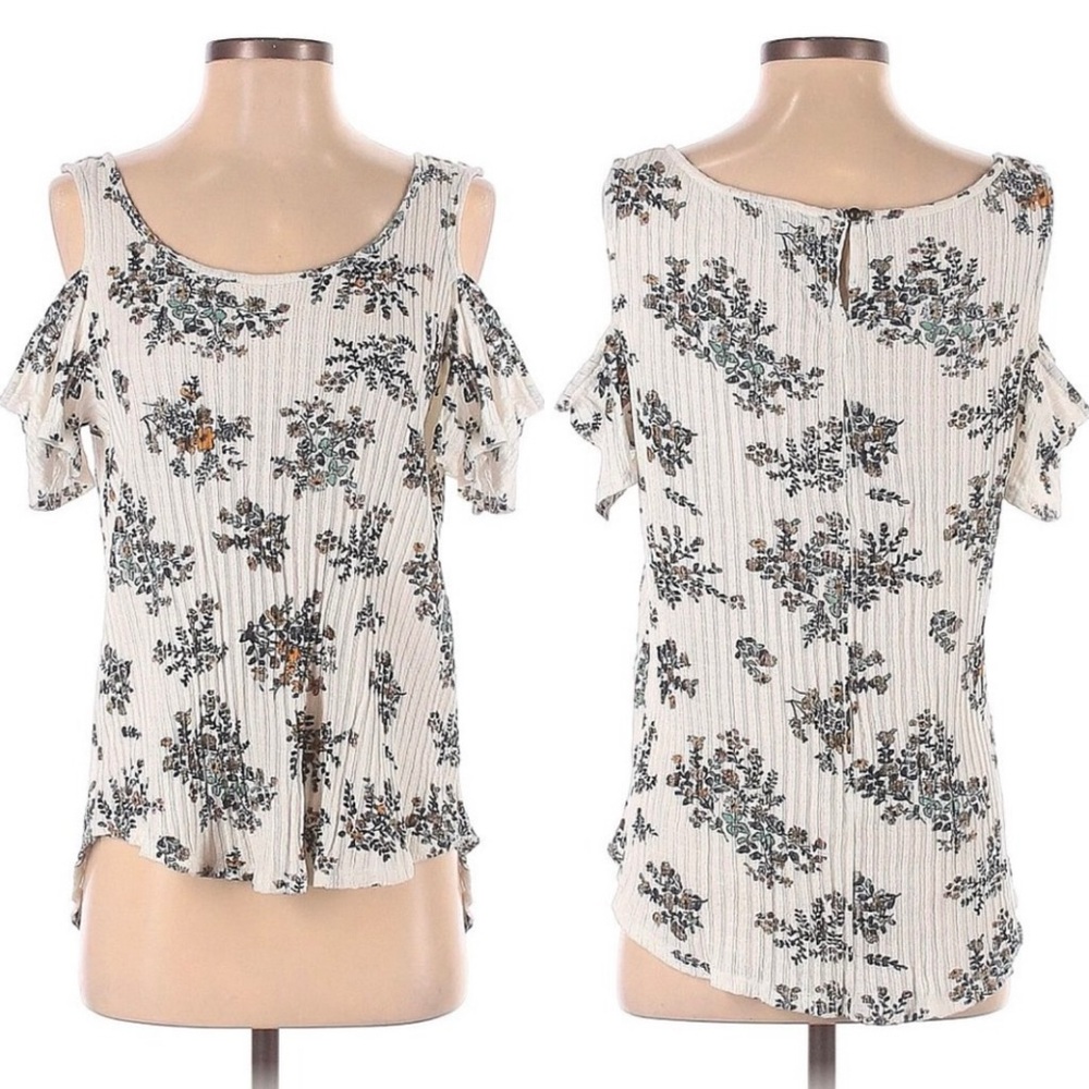 Lucky Brand Floral Cold Shoulder Top in Natural Multi